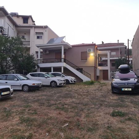 شقة Enjoy Meteora Two كالامباكا المظهر الخارجي الصورة