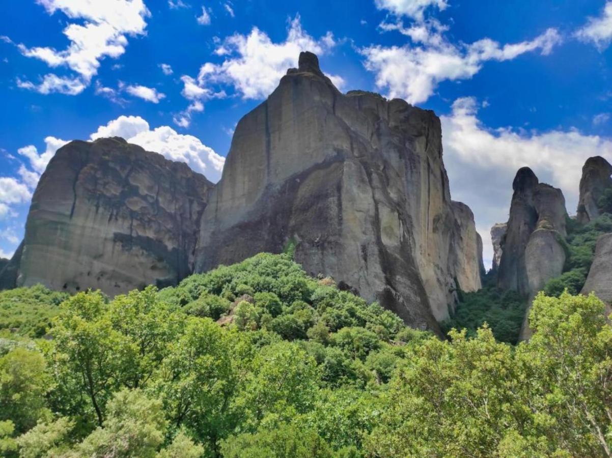شقة Enjoy Meteora Two كالامباكا المظهر الخارجي الصورة